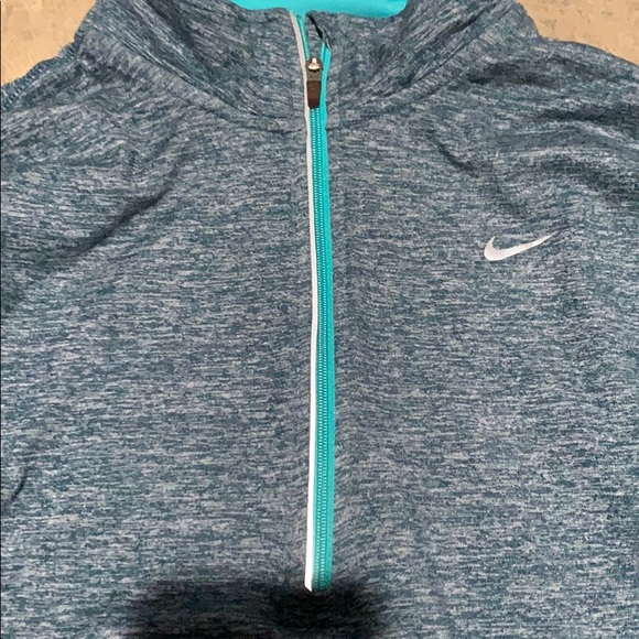 Nike Dryfit quarter zip women’s small - Picture 3 of 5